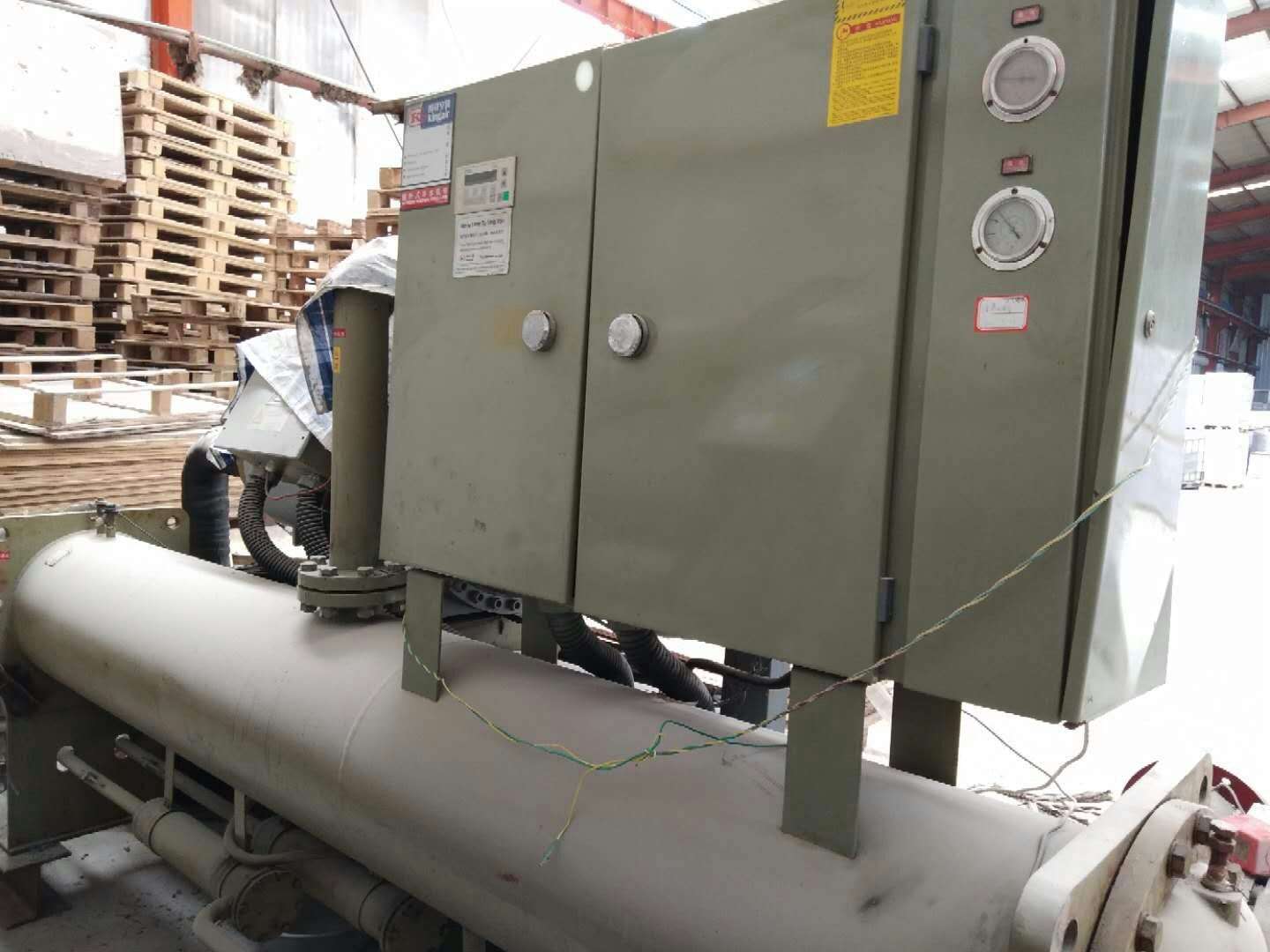 冷水機組，鹽水機組，空調機組，