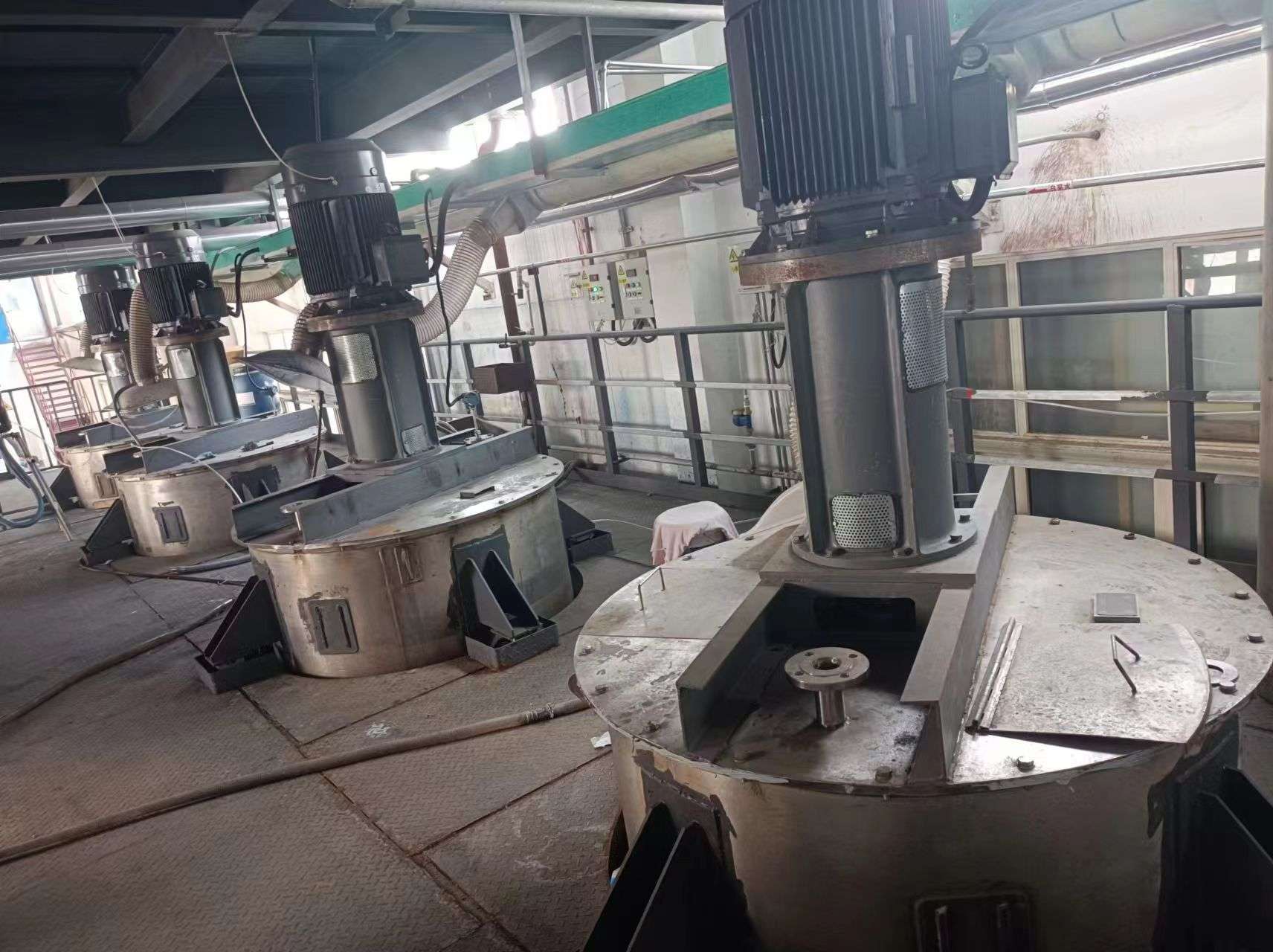 分散機、研磨機、分散釜、調漆釜、各類拉缸、各類輔助設備