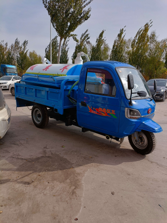 二手灑水車、消防車、垃圾車、吸污車、清洗車等各類環衛車輛