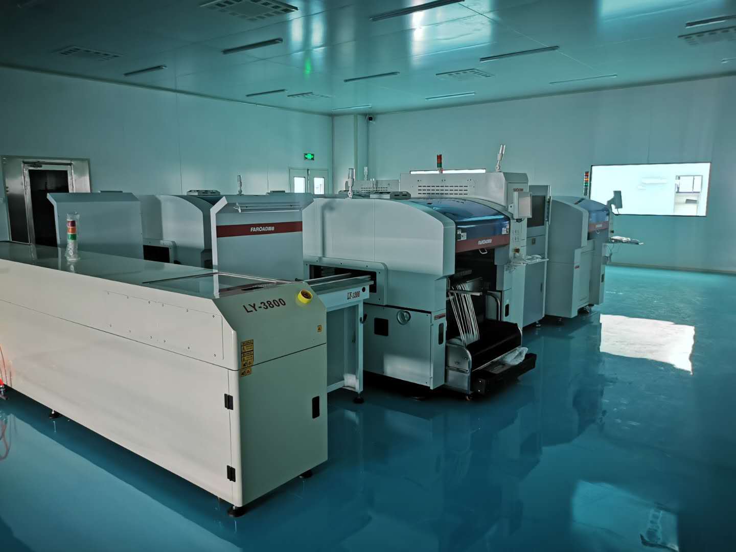 做電路板的一套設備