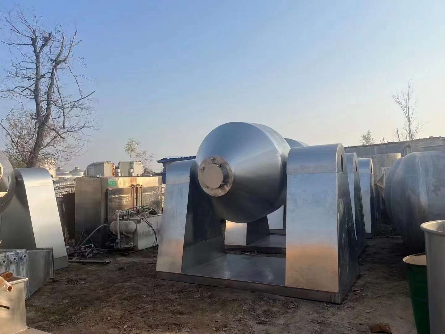 真空雙錐干燥機(jī)